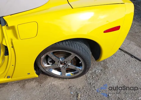 2007 Chevrolet Corvette z USA, uszkodzony, nr VIN 1G1YY36U475108098